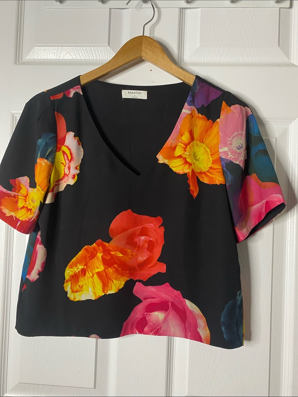 Babaton Black V-Neck Floral Boxy Blouse with Bright Blooms #12